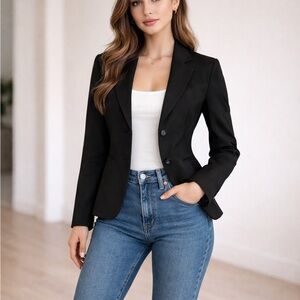 Classic Black Tailored Women's Blazer
